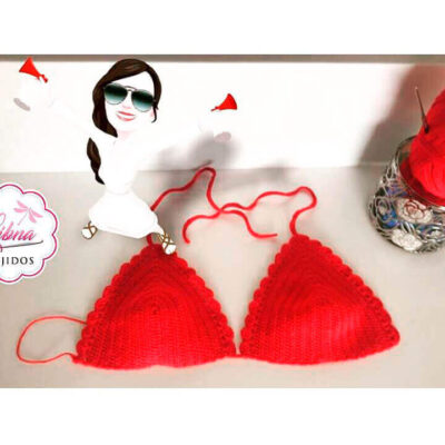Croptop tejido a crochet en hilo rojo